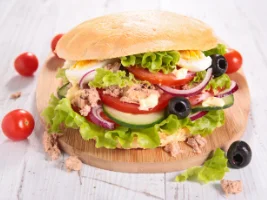 Pan bagnat